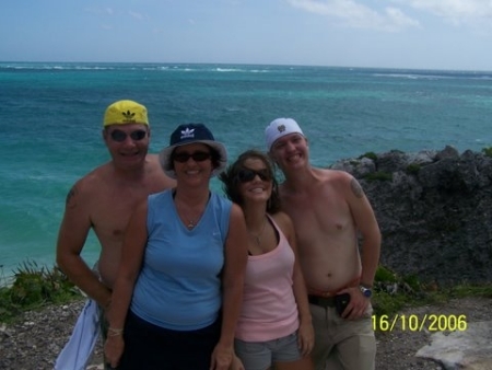 Armstrong family Tulum MX 2006