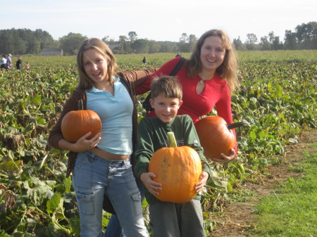 My kids-pumpkin picking 2006