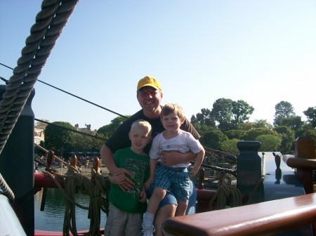 George, Tyler & Jason, Disneyland May 2007