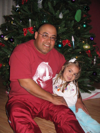 Jordyn and Daddy at home ( Christmas '06 )