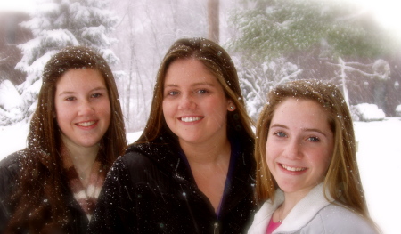 Lauren, Molly & Reba Dec 2008