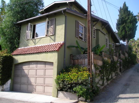 my house growing up in L.A. (Silverlake area) on Descanso Dr.