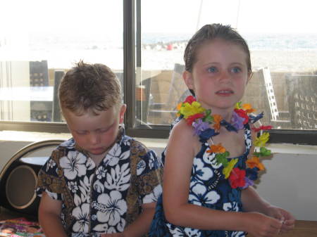 Lauren and Brennen, Hawaiian night in Newport