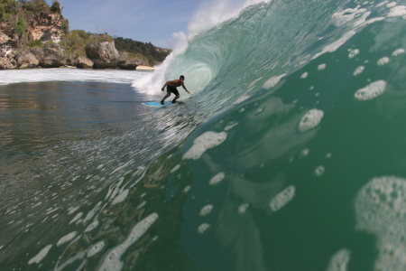 Son Matt, Surfing Indonesia