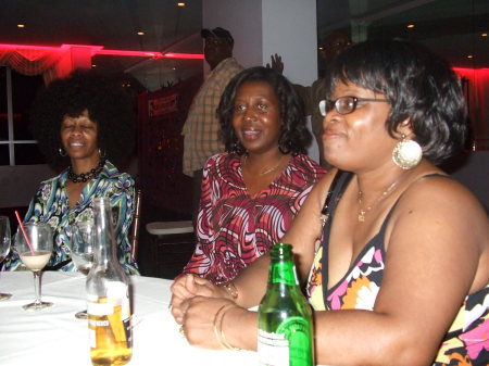 JAY/MICHELLE/ELAYNE (FRIDAY NIGHT)