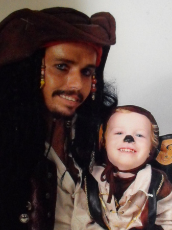 Capt. Jack Sparrow & the Monkey "Jack"