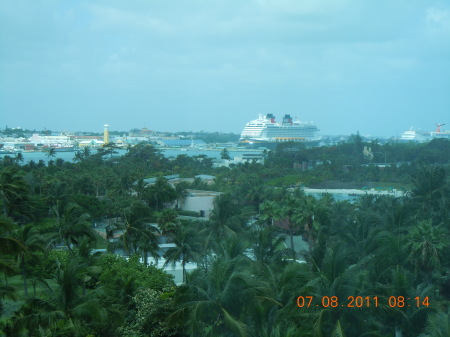 Ronnie Blevins' album, Bahamas 