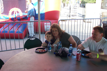 JJ and mommy at PGE Park