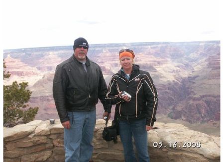 Wayne and Wendy at the Canyon May2008