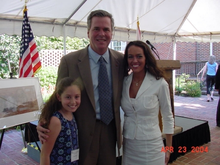 Gov. Jeb Bush & daughters