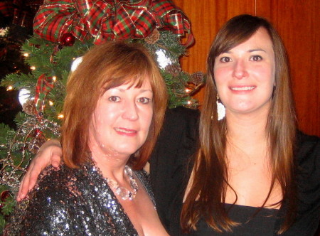 vonda & daughter sarah christmas 07