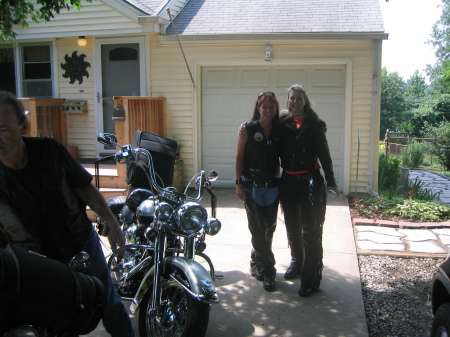Me and gal pal, Michelle... heading to Memphis on the bikes!!