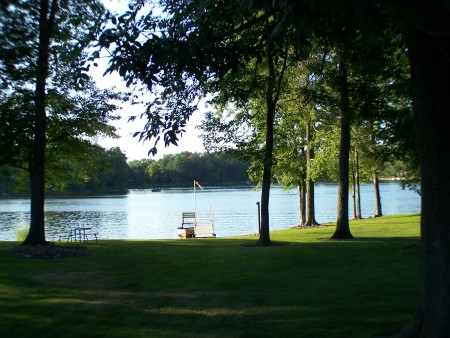 Serenity at the Lake !