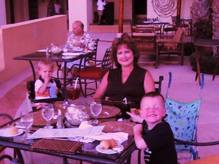 Dinner in Mexico with grandkids