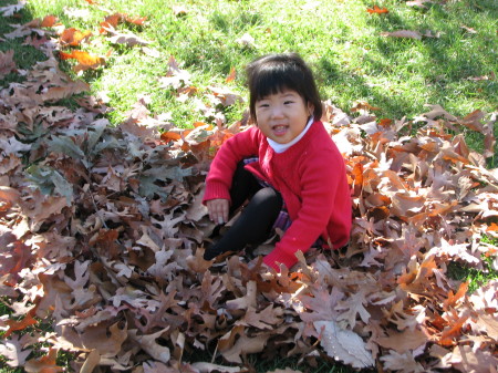 Kate in the leaves