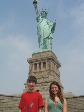 Brandon & Brittany in New York City - July 2007