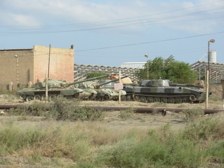 Russian tanks Baku Azerbijan 2008