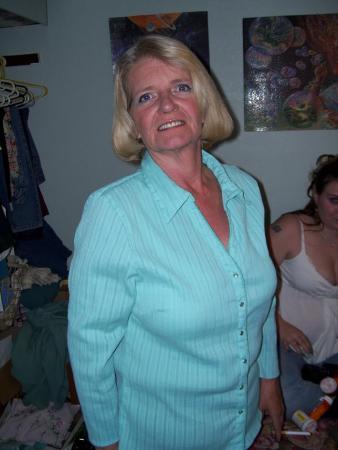 Linda Evans's Classmates® Profile Photo