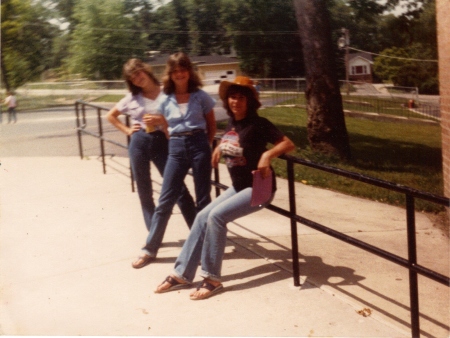 Denise, Debbie and Linda