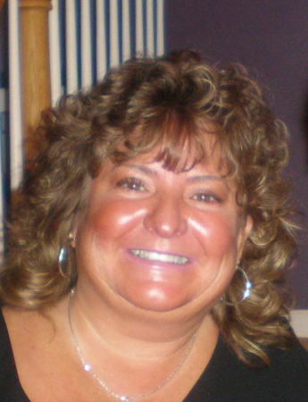 Maureen Gozzo's Classmates® Profile Photo