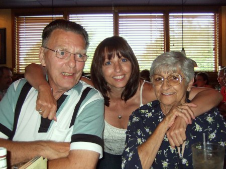 Me with Mom and Dad 2007