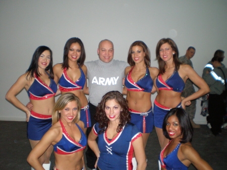 Dave Tanner with Buffalo Bills Cheerleaders