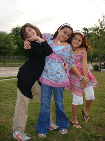 Bailey (friend), Daughter Anneka (10), Daughter Emma (8)