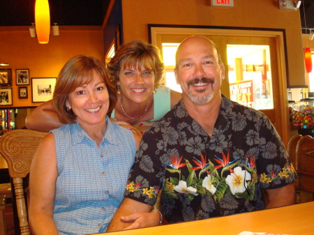 My friend Kristen, her husband Max, & me at Fuddrucker's