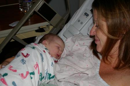 Rylie just minutes old with mommy!