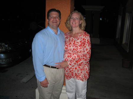 Me & Ann (7mos prego) in Florida