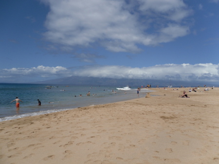 Kaanapali Beach, view of Molokai