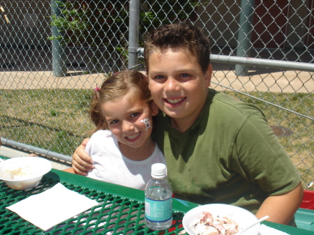 Austin & Mackenzie - Last day of School 07