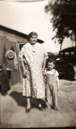 donandgrandmamurphy1939