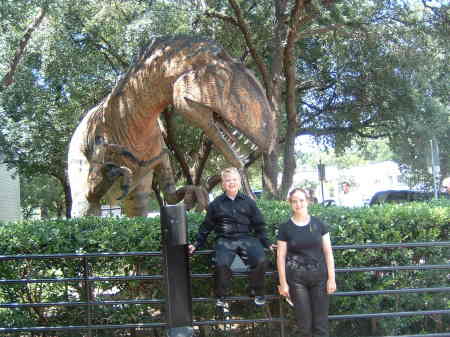 Kimberly and Tyler at the Fort Worth Museum 8-12-07