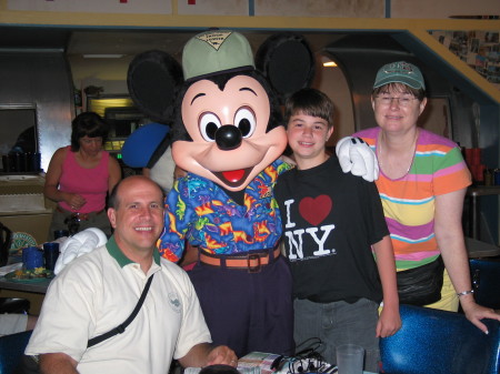 The Piccinni-Ash family at Disney World 7/2006