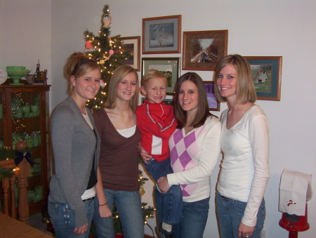 All my kids...Aubree, Alaina, Bryce, Tara & Maelynne