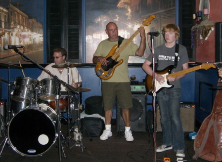 Jamming At The Blue Parrot Grille