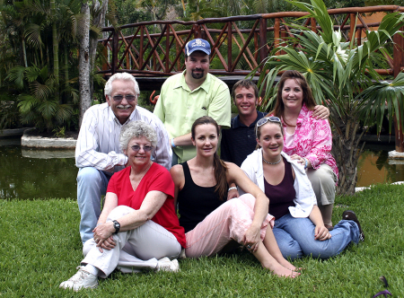 Heaton-Farr Family in Cozumel (2006)