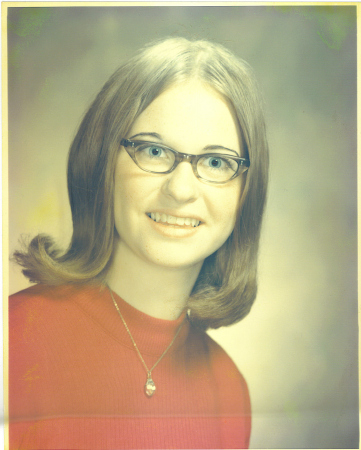 Faye Dennis' Classmates profile album