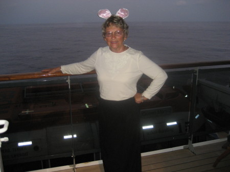 Bunny (Muddeman) Whelan QM2 Cruise Easter 2006 (40th Anniversary)