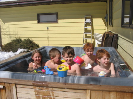 Grandkids enjoying the hot tub, late winter of '07.