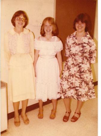 Sue Schilling, Debbie Martorano, Marj 1979