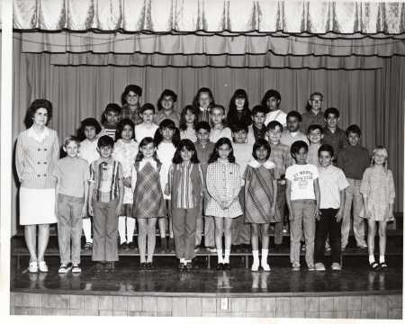 4th Grade, unknown teacher, 1970-71