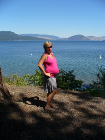 8 1/2 months pregnant & camping