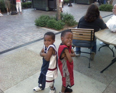 My son Kylan in the Blue and cousin Bryce in the red.. best friends!!!