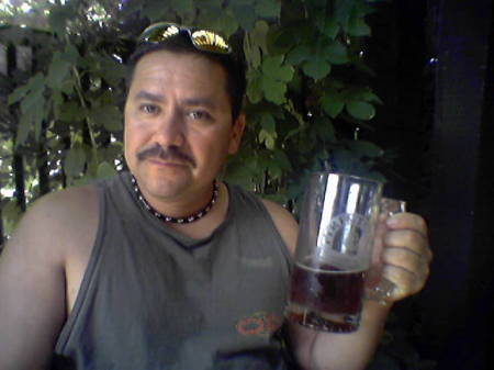 me holding a beer mug thats knew!!