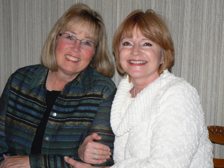 Sandy (Arant) James, MVHS Class of 1967 & Susan (James) Egan, Class of 1969