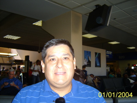 Robert Flores's Classmates® Profile Photo