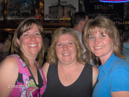 Heidi, Christy Allen, and Rochelle Green