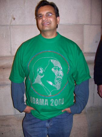 An Obama Shirt on Michigan Ave.